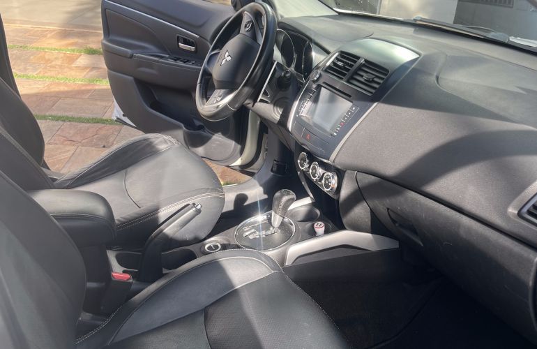 Mitsubishi ASX 2.0 16V CVT 4WD - Foto #8