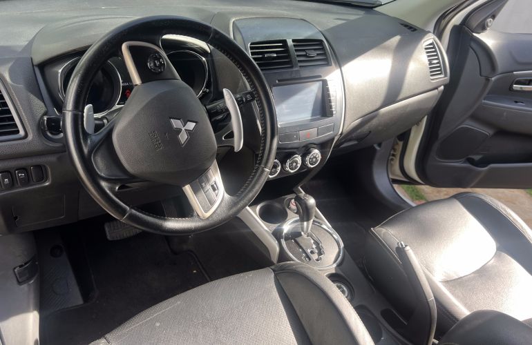 Mitsubishi ASX 2.0 16V CVT 4WD - Foto #9