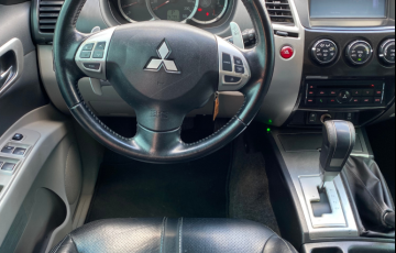 Mitsubishi Pajero 3.2 DI-D HPE 4WD (Aut) - Foto #7