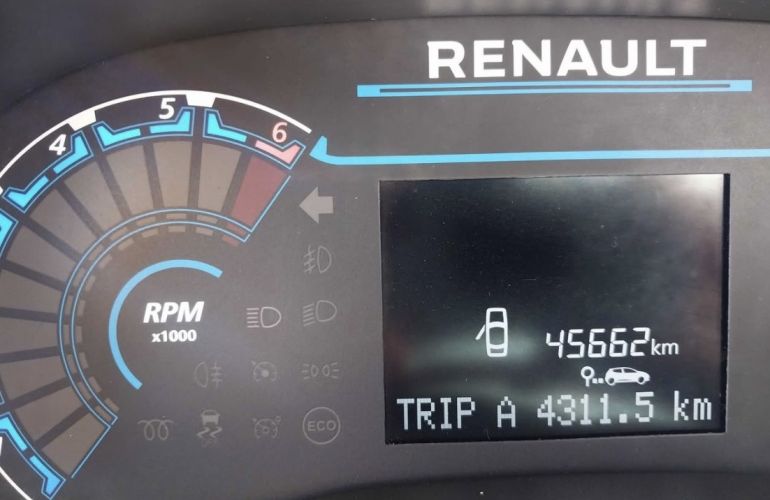 Renault Kwid 1.0 Zen - Foto #2