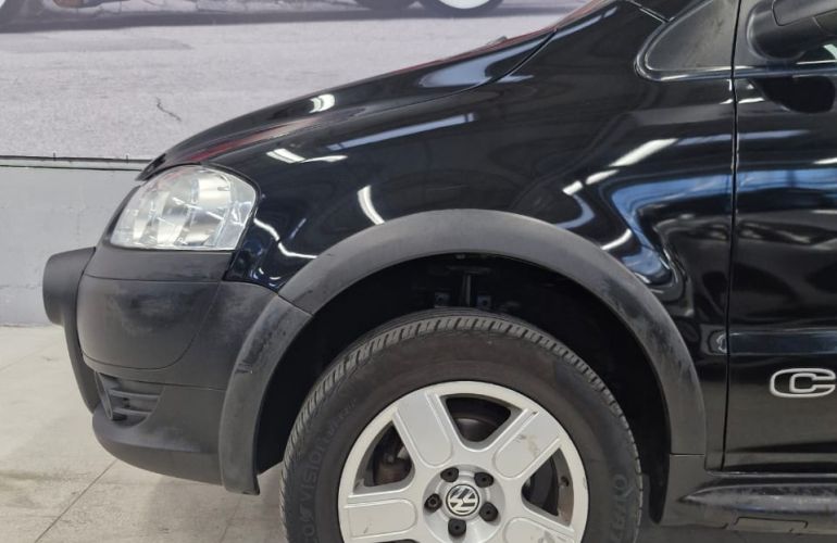 Volkswagen CrossFox 1.6 (Flex) - Foto #2