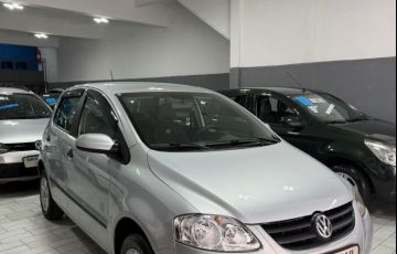 Volkswagen Fox Route 1.0 8V (Flex) 2p - Foto #3