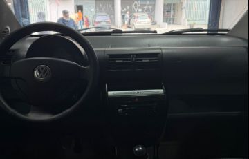 Volkswagen Fox Route 1.0 8V (Flex) 2p - Foto #4