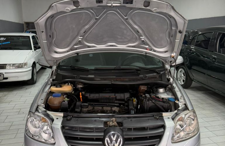 Volkswagen Fox Route 1.0 8V (Flex) 2p - Foto #7