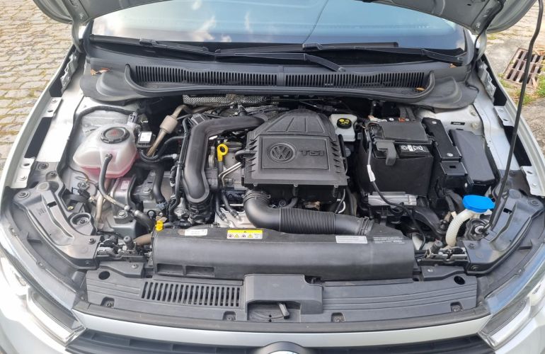 Volkswagen Polo 1.0 170 TSI Comfortline (Aut) - Foto #4