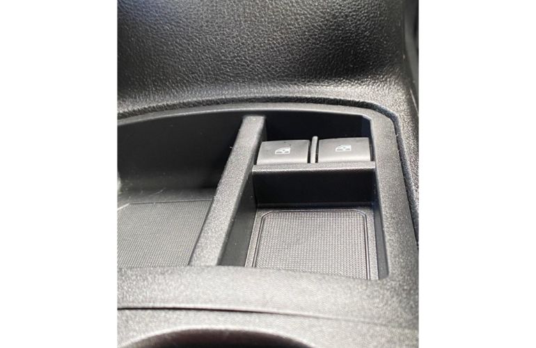 Chevrolet Onix 1.0 Joy SPE/4 - Foto #10