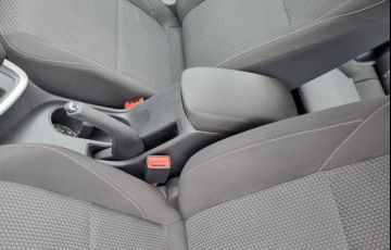 Chevrolet Onix 1.0 Turbo Plus Ltz - Foto #10