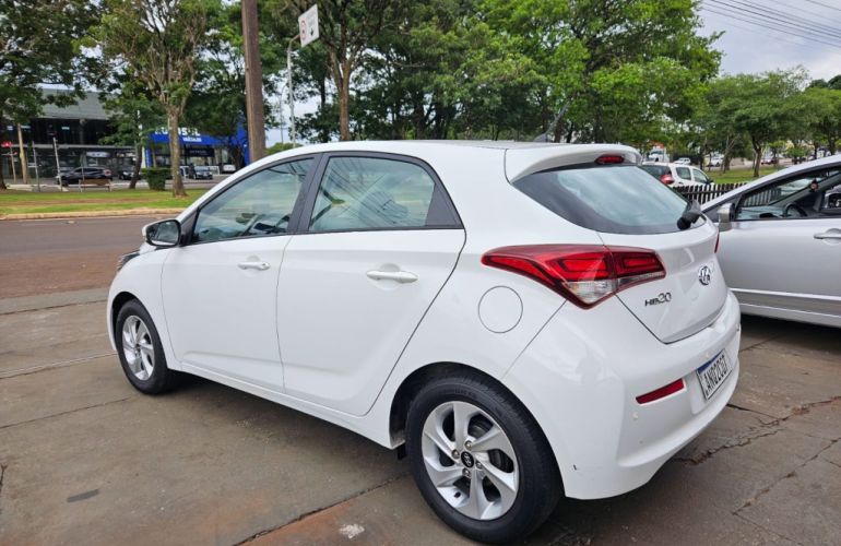 Hyundai HB20 1.0 Comfort - Foto #6