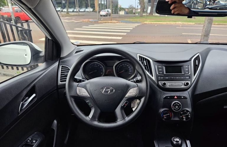 Hyundai HB20 1.0 Comfort - Foto #9