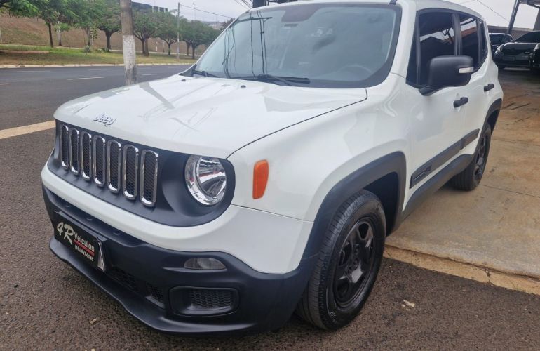 Jeep Renegade 1.8 16v - Foto #1
