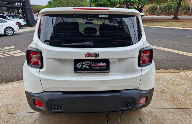 Jeep Renegade 1.8 16v - Foto #6