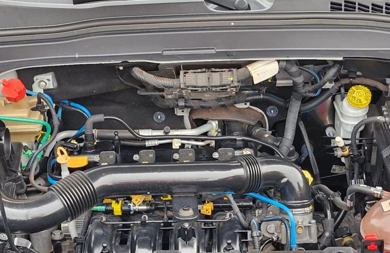 Jeep Renegade 1.8 16v - Foto #9