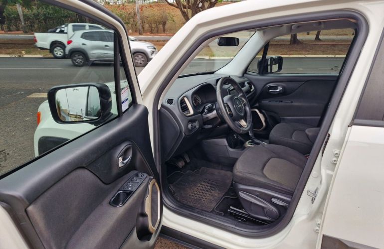 Jeep Renegade 1.8 16v - Foto #10