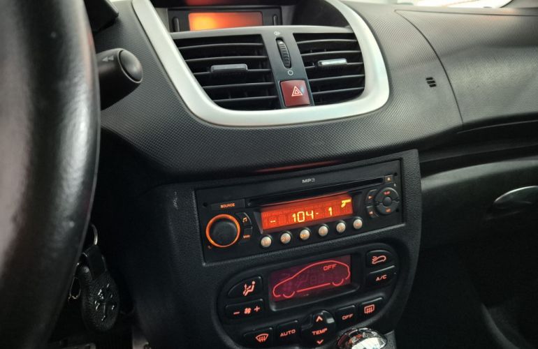 Peugeot 207 SW XS 1.6 16V (flex) (aut) - Foto #9