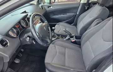 Peugeot 308 Allure 2.0 16v (Flex) - Foto #8