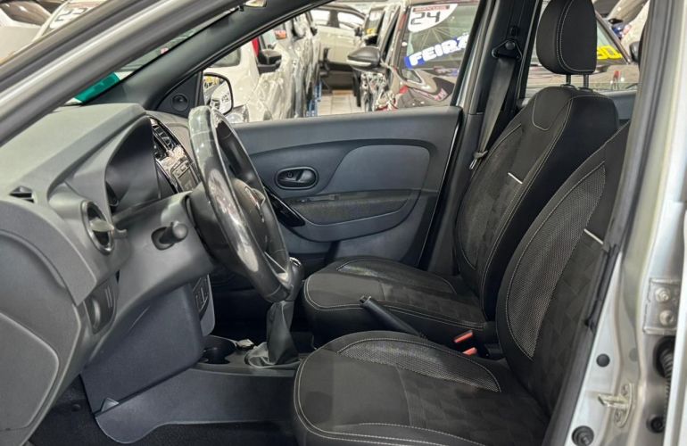 Renault Logan 1.0 12v Sce Zen - Foto #6