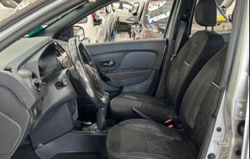 Renault Logan 1.0 12v Sce Zen - Foto #6