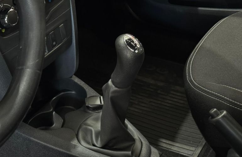 Renault Logan 1.0 12v Sce Zen - Foto #10