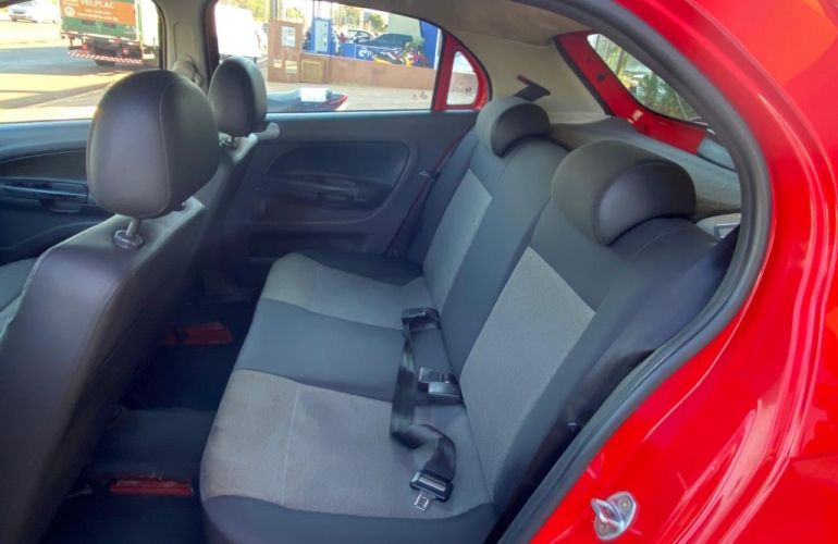 Volkswagen Novo Gol 1.0 TEC (Flex) 4p - Foto #8