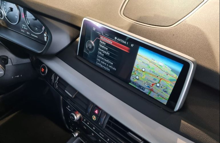 BMW X5 4.4 V8 Turbo Xdrive50i Security - Foto #9