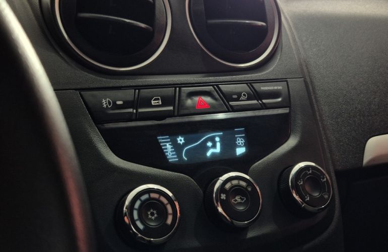 Chevrolet Montana 1.4 Econoflex LS - Foto #8