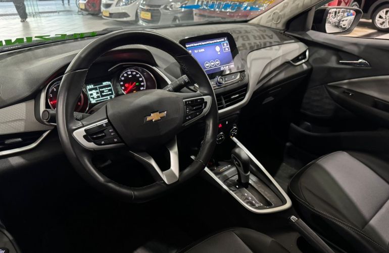 Chevrolet Onix 1.0 Turbo Plus Premier - Foto #9