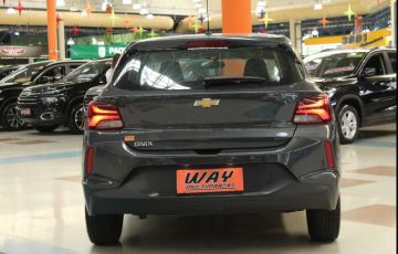 Chevrolet Onix 1.0 - Foto #9