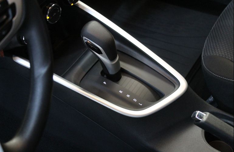 Chevrolet Onix 1.0 Turbo LT - Foto #8