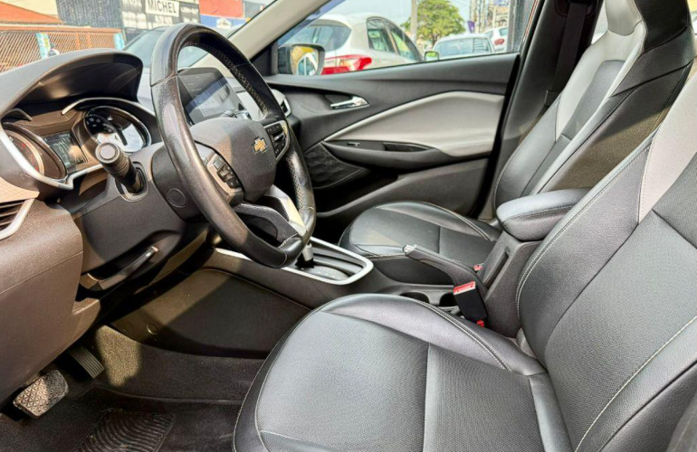 Chevrolet Onix Plus 1.0 Turbo Premier (Aut) - Foto #6