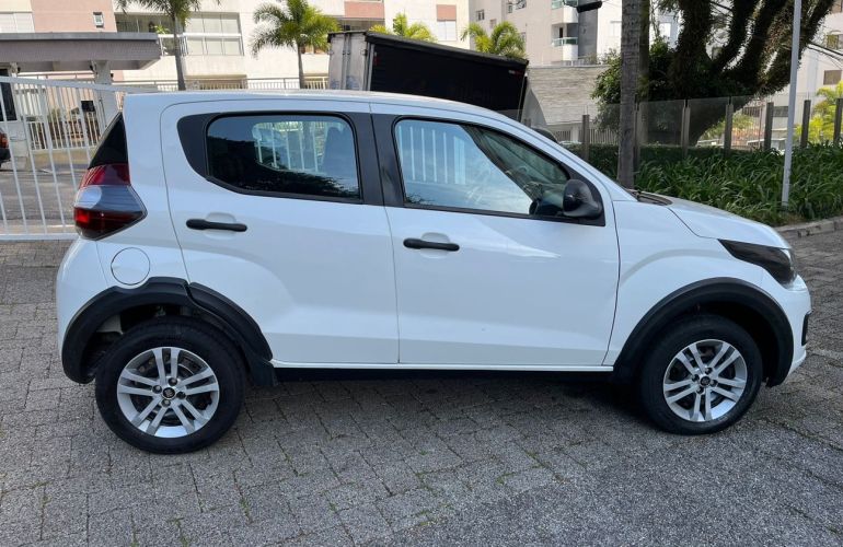 Fiat Mobi 1.0 Evo Like - Foto #4