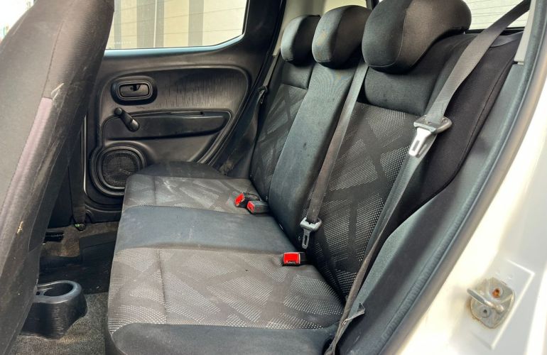 Fiat Mobi 1.0 Evo Like - Foto #10