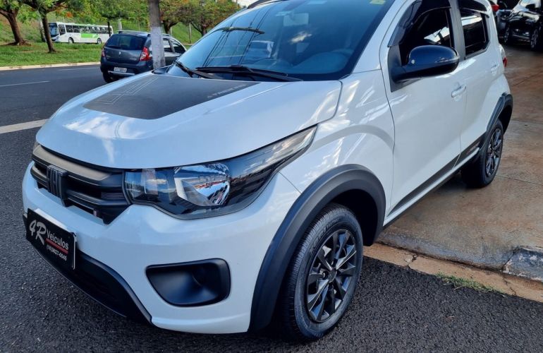 Fiat Mobi 1.0 Evo Trekking - Foto #1