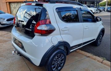 Fiat Mobi 1.0 Evo Trekking - Foto #5