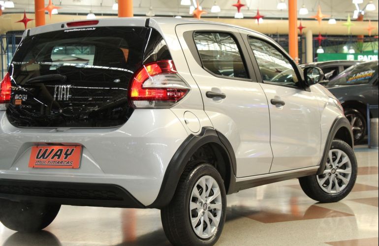 Fiat Mobi 1.0 8V Evo Like - Foto #6