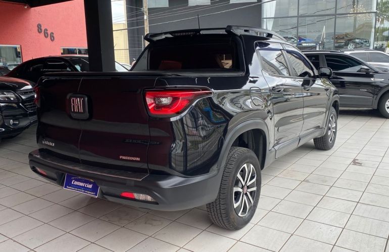 Fiat Toro 1.8 16V Evo Freedom - Foto #9