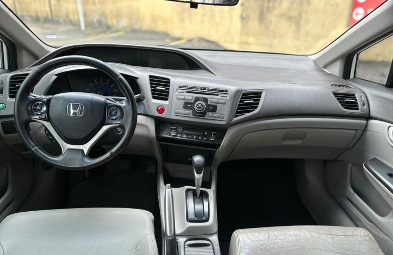 Honda Civic 2.0 LXR 16V Flex 4p Automático - Foto #10