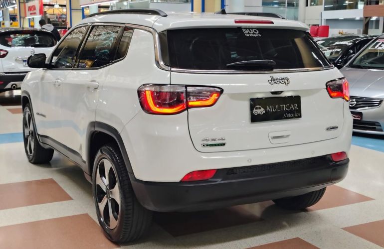 Jeep Compass 2.0 16V Longitude 4x4 - Foto #4