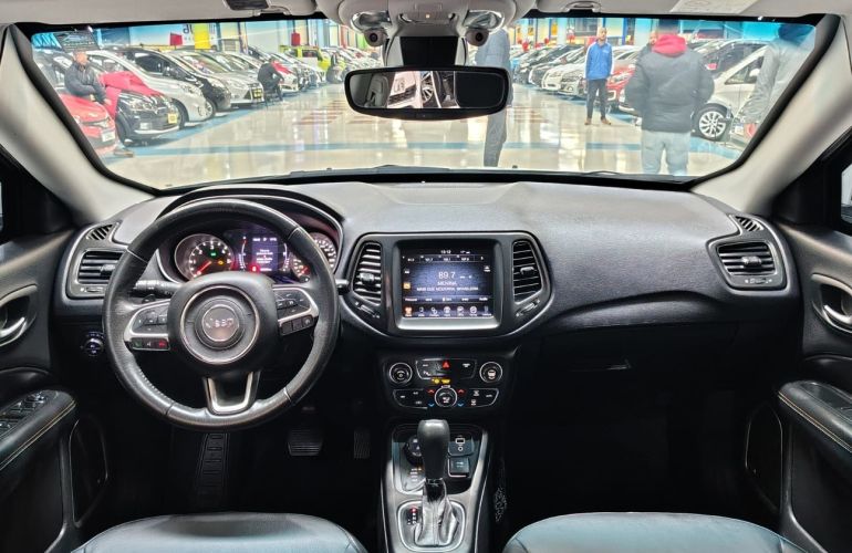 Jeep Compass 2.0 16V Longitude 4x4 - Foto #9