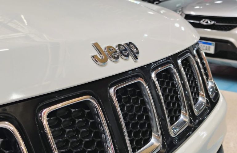 Jeep Compass 2.0 16V Longitude 4x4 - Foto #10