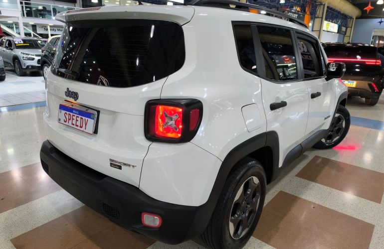 Jeep Renegade 1.8 16V Sport - Foto #7