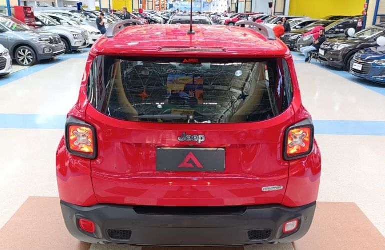 Jeep Renegade 1.8 16V Longitude - Foto #5