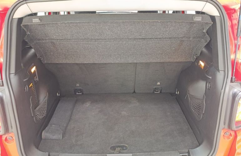 Jeep Renegade 1.8 16V Longitude - Foto #7