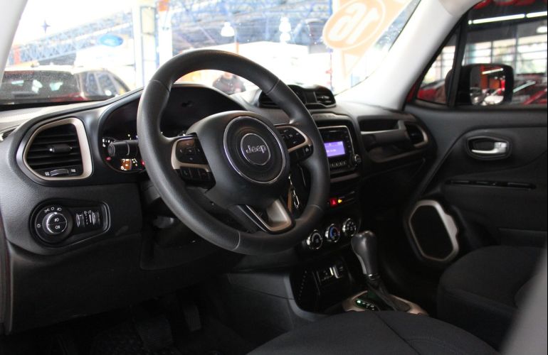 Jeep Renegade 1.8 16V Sport - Foto #3