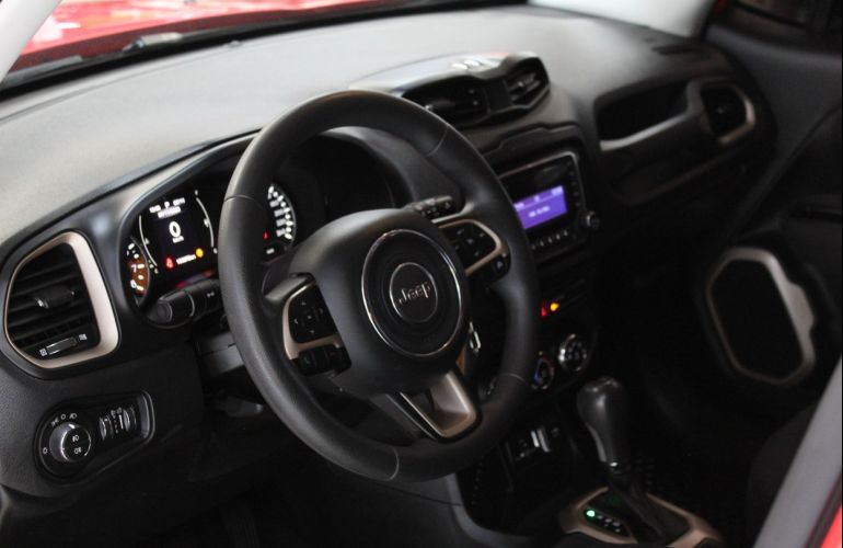 Jeep Renegade 1.8 16V Sport - Foto #4