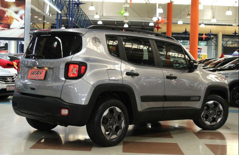 Jeep Renegade 1.8 16v - Foto #2