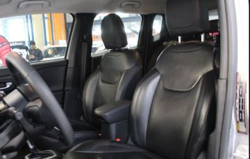 Jeep Renegade 1.8 16v - Foto #10