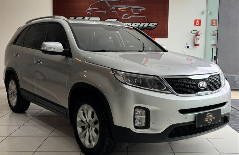 Kia Sorento 2.4 16V EX 7l - Foto #1