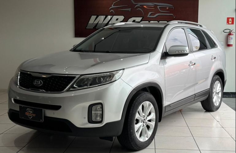 Kia Sorento 2.4 16V EX 7l - Foto #2