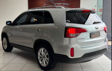 Kia Sorento 2.4 16V EX 7l - Foto #3