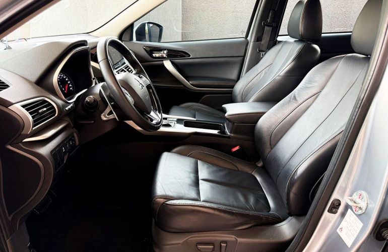 Mitsubishi Eclipse Cross 1.5 Mivec Turbo Hpe - Foto #4